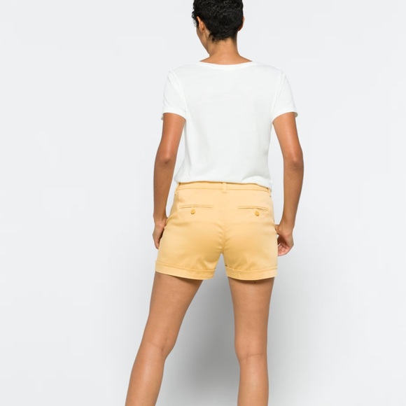 Liverpool Women's Light Yellow Cargo Shorts - Picture 3 of 8